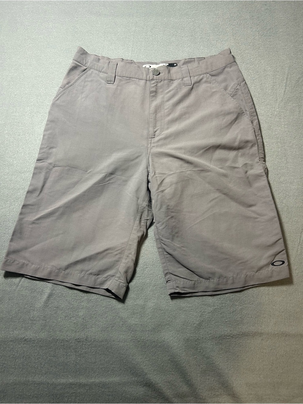 Oakley Men's Gray Performance Athletic Shorts